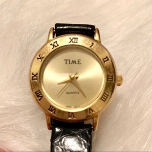 Genuine Leather Time Quartz Vintage Watch